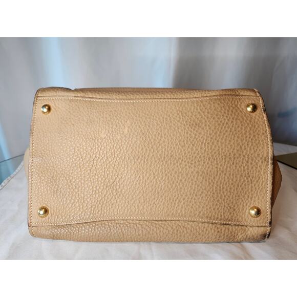 Prada Biege Vitello Daino Tessuto Leather Hand Bag with Crossbody Strap - Picture 9 of 16